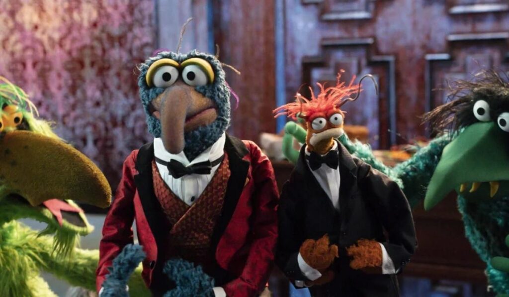 Muppet With Long Hooked Beak